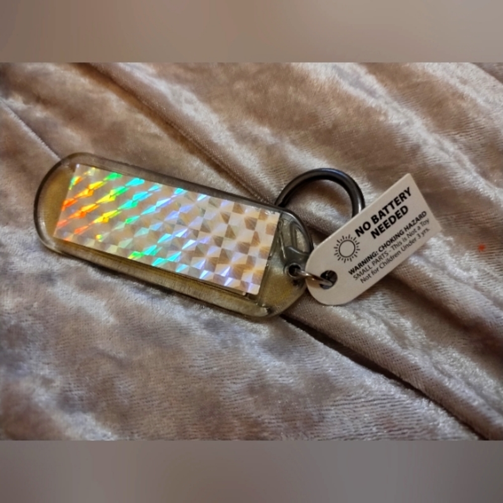 Riley keychain - Picture 8 of 8